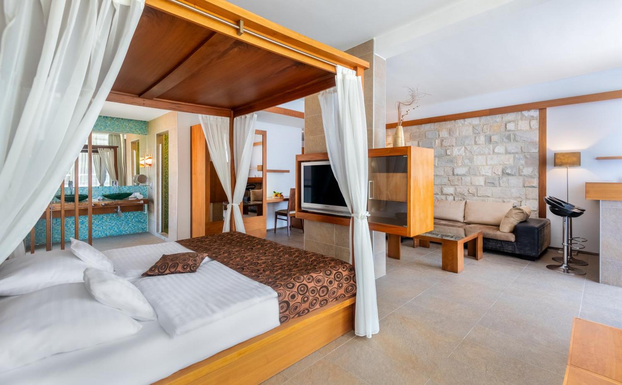 Hunguest Hotel Sun Resort تْشيرسيك نوفي المظهر الخارجي الصورة