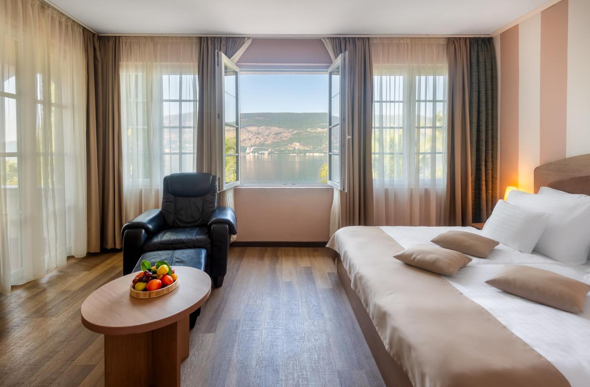 Hunguest Hotel Sun Resort تْشيرسيك نوفي المظهر الخارجي الصورة
